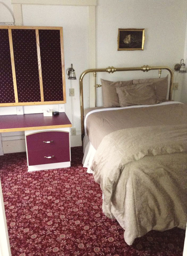 Van Gilder Hotel スワード エクステリア 写真