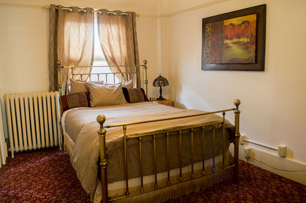 Van Gilder Hotel スワード エクステリア 写真