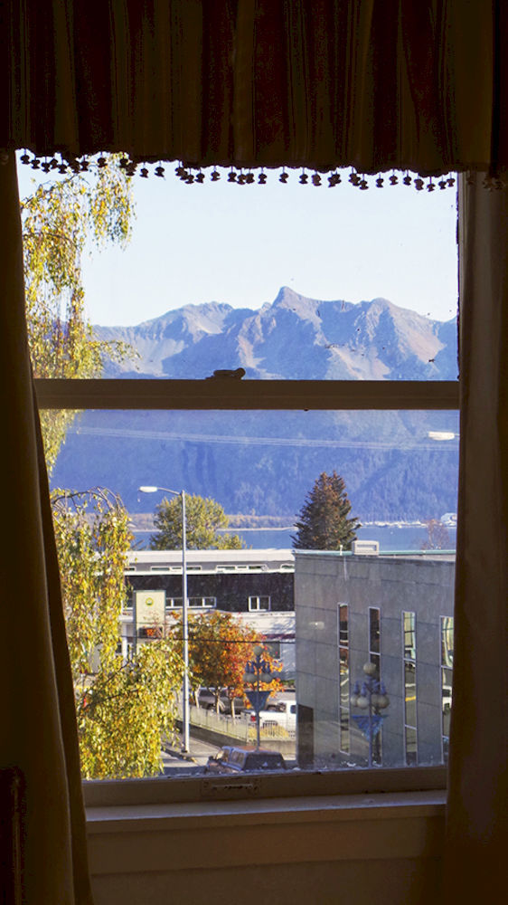 Van Gilder Hotel スワード エクステリア 写真